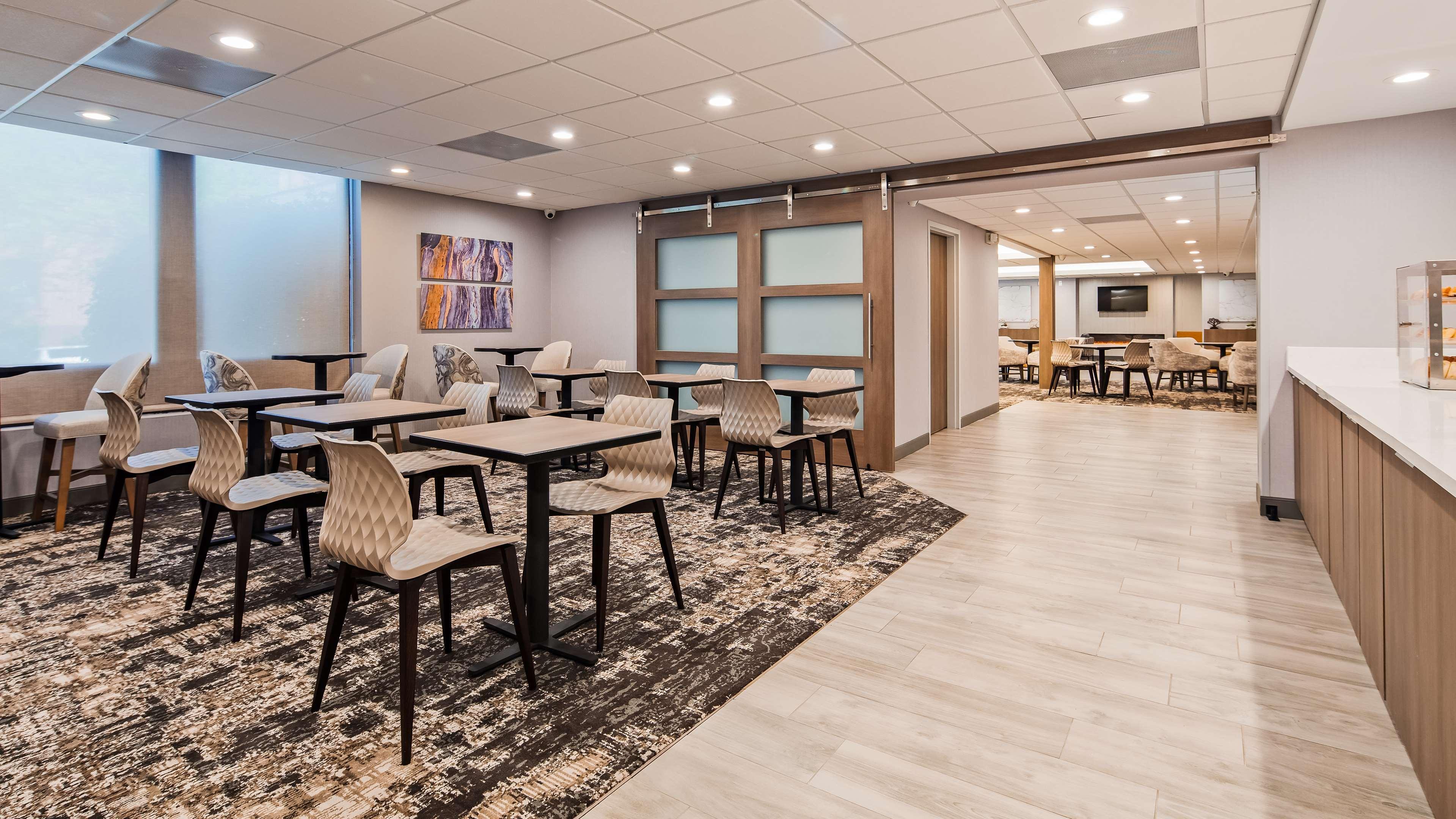 Best Western Plus North Odessa Inn & Suites Exteriör bild