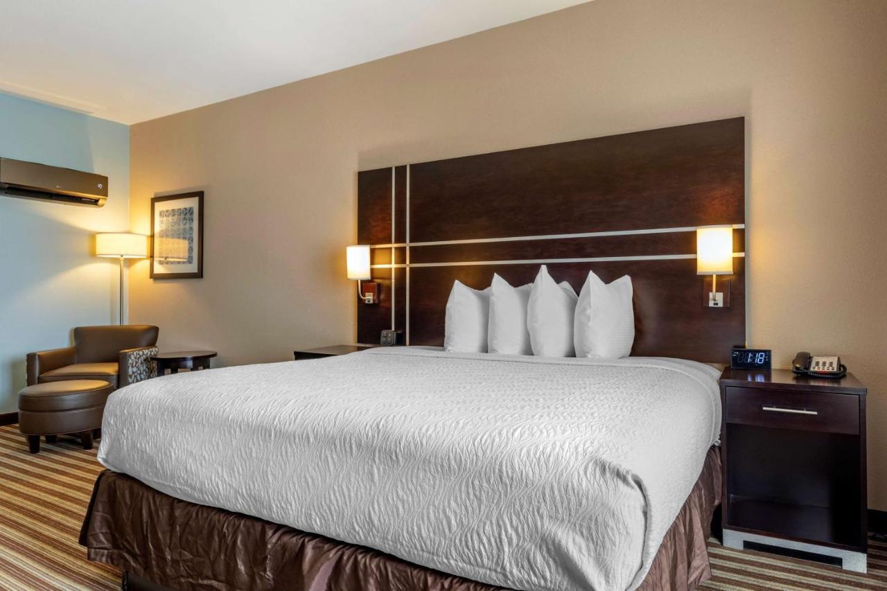 Best Western Plus North Odessa Inn & Suites Exteriör bild